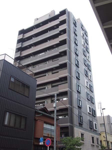 ザグランフォーリア西日暮里赤土小学校前ステーションマーク